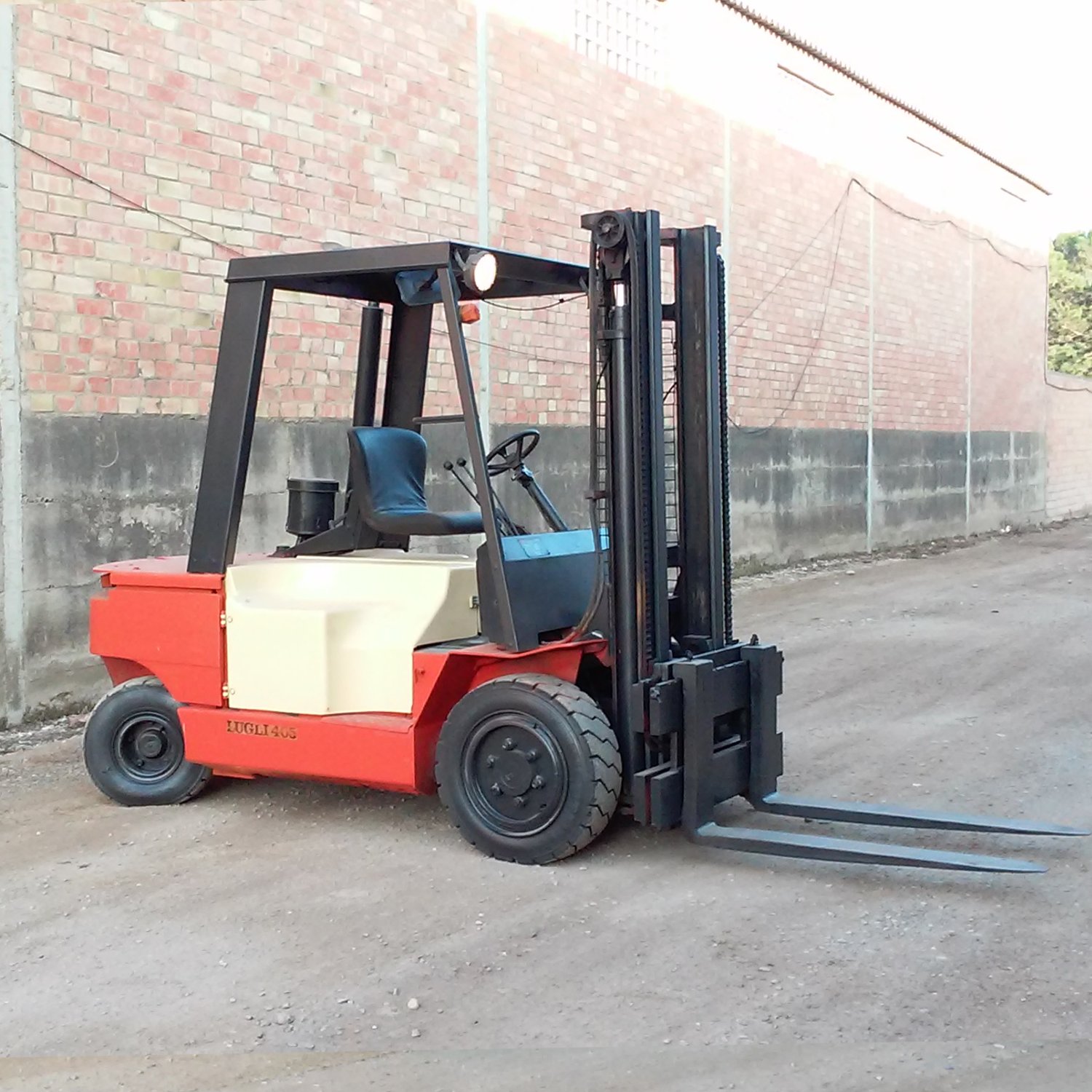 Toro LUIGLI 4000kg Cabau Oportunitats