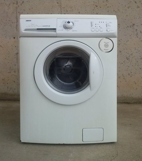 Rentadora ZANUSSI ZWF 5100