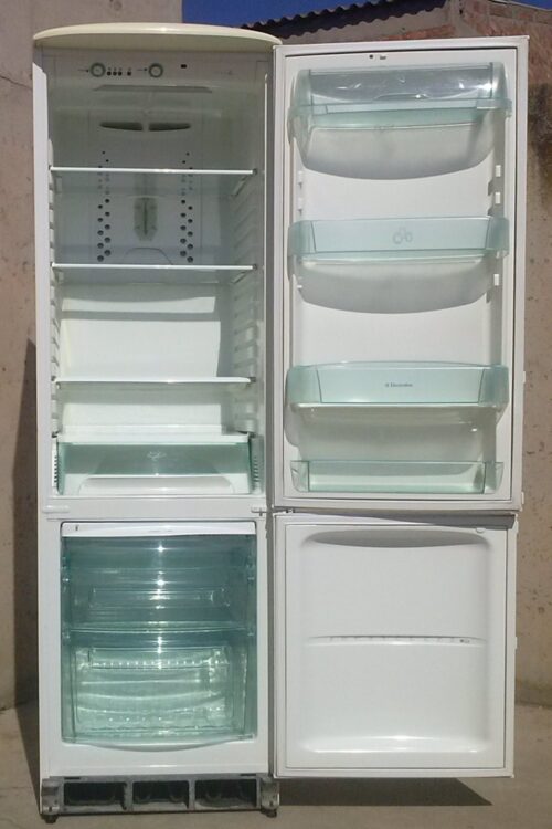 Nevera ELECTROLUX ER 3660 BN no frost - Imatge 3