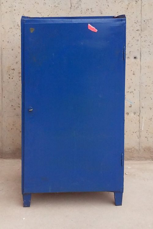Armari metàl·lic de color blau - Imatge 2