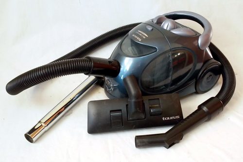 Aspirador sense bossa TAURUS SCENIC 1400