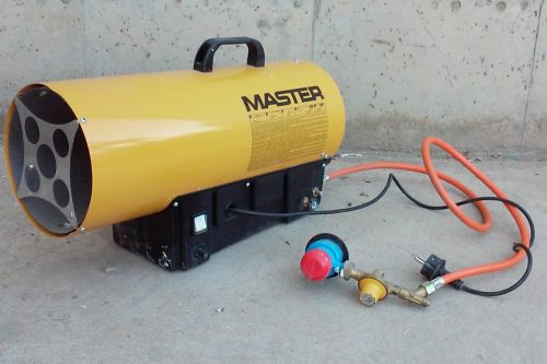 Canó aerotèrmic MASTER BLP 30M