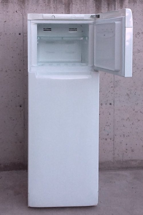 Nevera ARISTON MTM 1711F