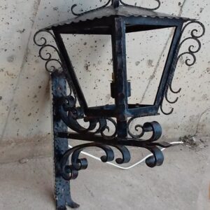 Fanal de ferro forjat