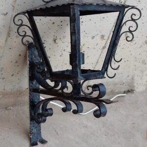Fanal de ferro forjat