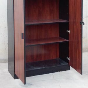 Armari de fusta de 93x42x136cm