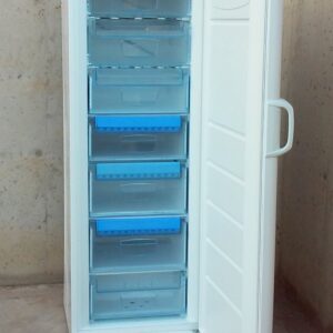 Congelador INDESIT UFAN 400