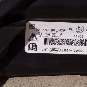 Llum frontal FORD FOCUS 0374D