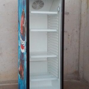 Nevera porta de vidre de 62x64x200cm