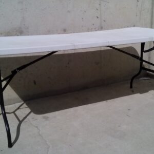 Taula plegable de plàstic de 93x76x76cm