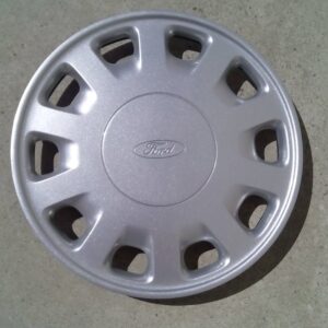 Embellidor FORD SIERRA MKL 82-86 6 141 539, oportunitats, ocasions i segona mà a cabauoportunitats.com