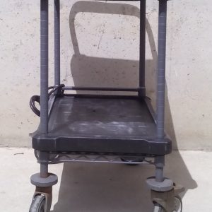 Carro de plàstic de 85x45x92cm