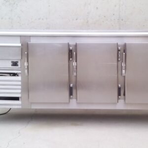 Nevera sotamostrador de 200x56x98cm