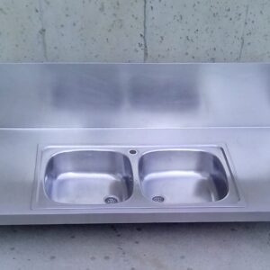 Pica d'inox encastable de 158x67cm a cabauoportunitats.com