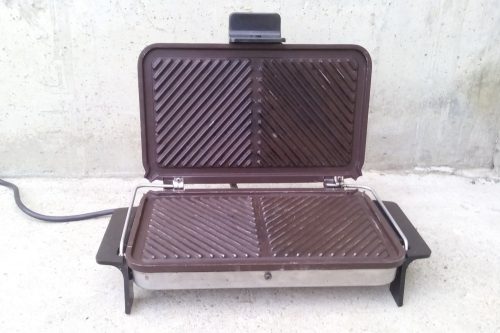 Plancha grill MAGEFESA de uso profesional en cabauoportunitats.com