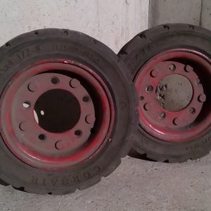 Pneumático macizo CORSAIR 15x4 1/2 - 8 de ocasión en cabauoportunitats.com
