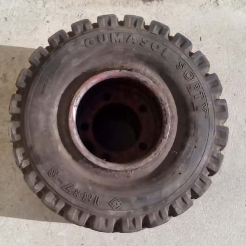 Neumáticos GUMASOL Softy + BERGOUGNAN 18x7-8 de ocasión en cabauoportunitats.com