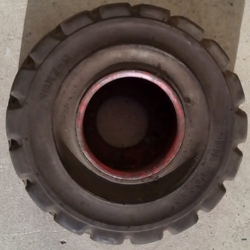Neumáticos GUMASOL Softy + BERGOUGNAN 18x7-8 de ocasión en cabauoportunitats.com