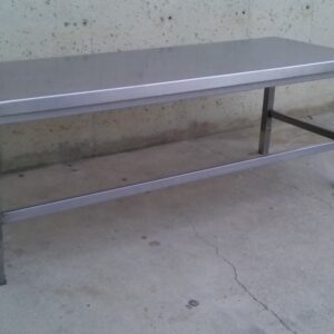 Taula d'acer inoxidable de 170cm de segona mà a cabauoportunitats.com