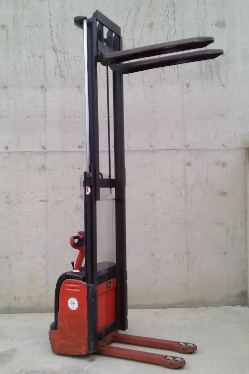 Apilador elèctric LINDE L10 de segona mà a cabauoportunitats.com