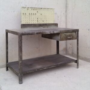 Banco de taller de 120cm de segunda mano en cabauoportunitats.com