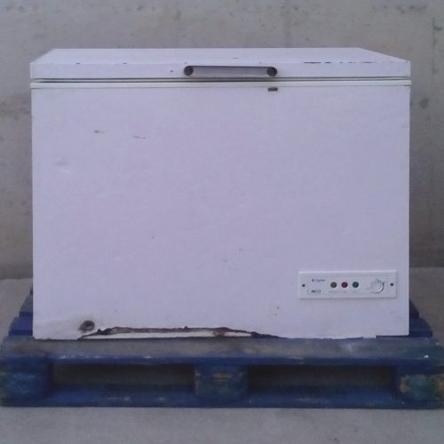 Congelador LYNX de 305 litros de segunda mano en cabauoportunitats.com