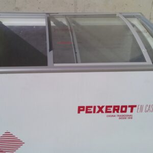 Congelador de segona mà amb porta de vidre a cabauoportunitats.com
