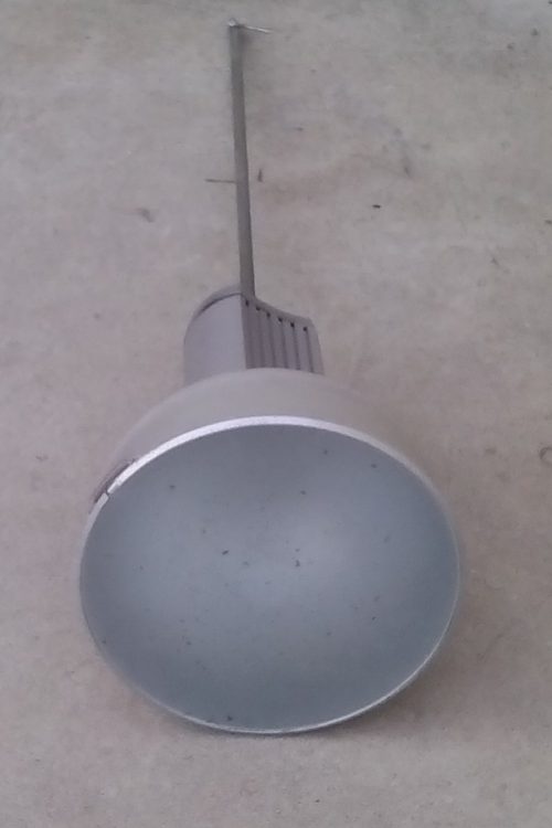 Làmpada al·lògena de ø32cm de segona mà a cabauoportunitats.com