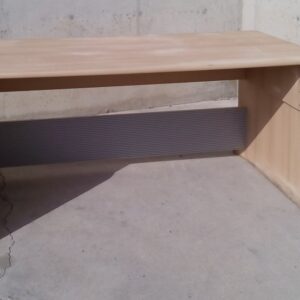 Taula d'oficina de segona mà de 145cm