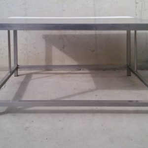 Mesa de despiece de segunda mano en cabauoportunitats.com