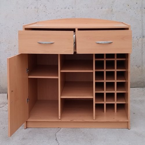 Mueble auxiliar de segunda mano con botellero en cabauoportunitats.com