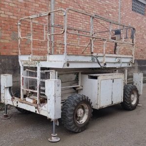 Plataforma elevadora JLG 33-RTS de segunda mano en cabauoportunitats.com