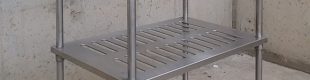 Prestatgeria d'acer inoxidable per a hosteleria a cabauoportunitats.com