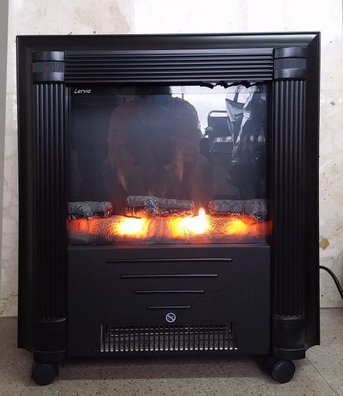Llar de foc elèctrica LERVIA de segona mà en molt bon estat a cabauoportunitats.com