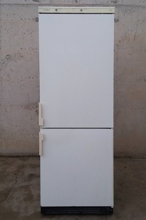 Nevera combi CROLLS de segona mà a cabauoportunitats.com