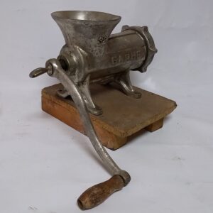 Picadora de carn manual GARHE de segona mà a cabauoportunitats.com