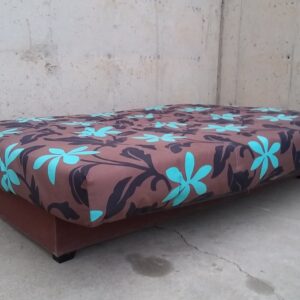 Sofá cama de segunda mano en buenas condiciones en cabauoportunitats.com
