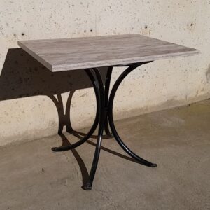 Taula de 63cm amb un peu a cabauoportunitats.com