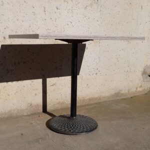 Taula de 63cm amb un peu a cabauoportunitats.com