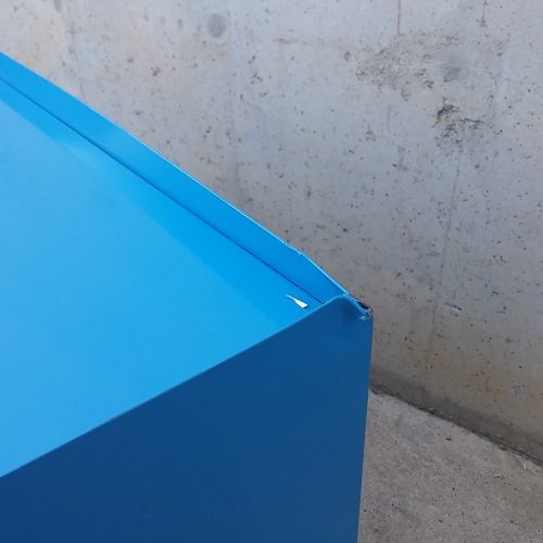 Armari metàl·lic amb rodes nou, amb tara estètica a cabauoportunitats.com