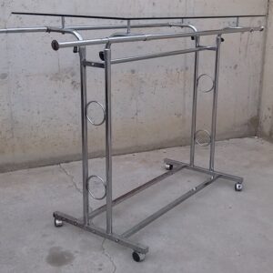 Burra de segona mà per a botiga de roba a cabauoportuntiats.com