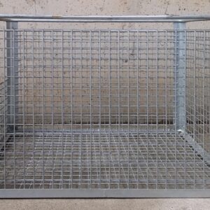 Cistella metàl·lica apilable d'ocasió a cabauoportunitats.com