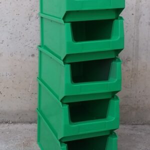 Cubeta apilable de 21x34x14cm de ocasión en cabauoportunitats.com