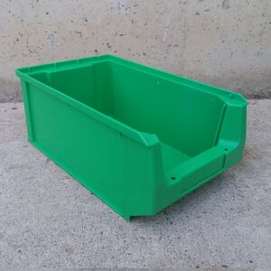 Cubeta apilable de 21x34x14cm de ocasión en cabauoportunitats.com