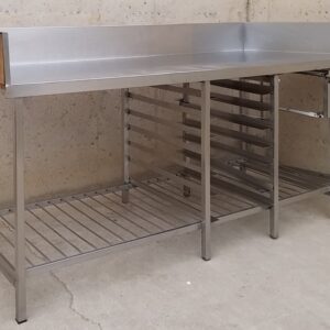 Taula d'acer inoxidable de 213cm d'ocasió a cabauoportunitats.com