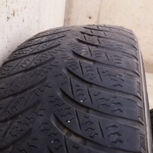 Pneumàtics MARSHALL 185/65 R14 d'ocasió a cabauoportunitats.com