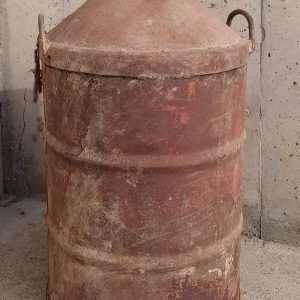 Bidón de hierro para alpechín. Bidón vintage en cabauoportunitats.com