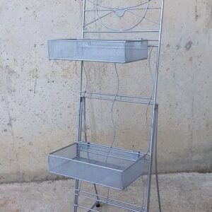 Prestatgeria metàl·lica en forma de gat a cabauoportunitats.com