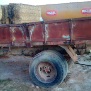 Remolc de 5000kg per a tractor en molt bon estat a cabauoportunitats.com
