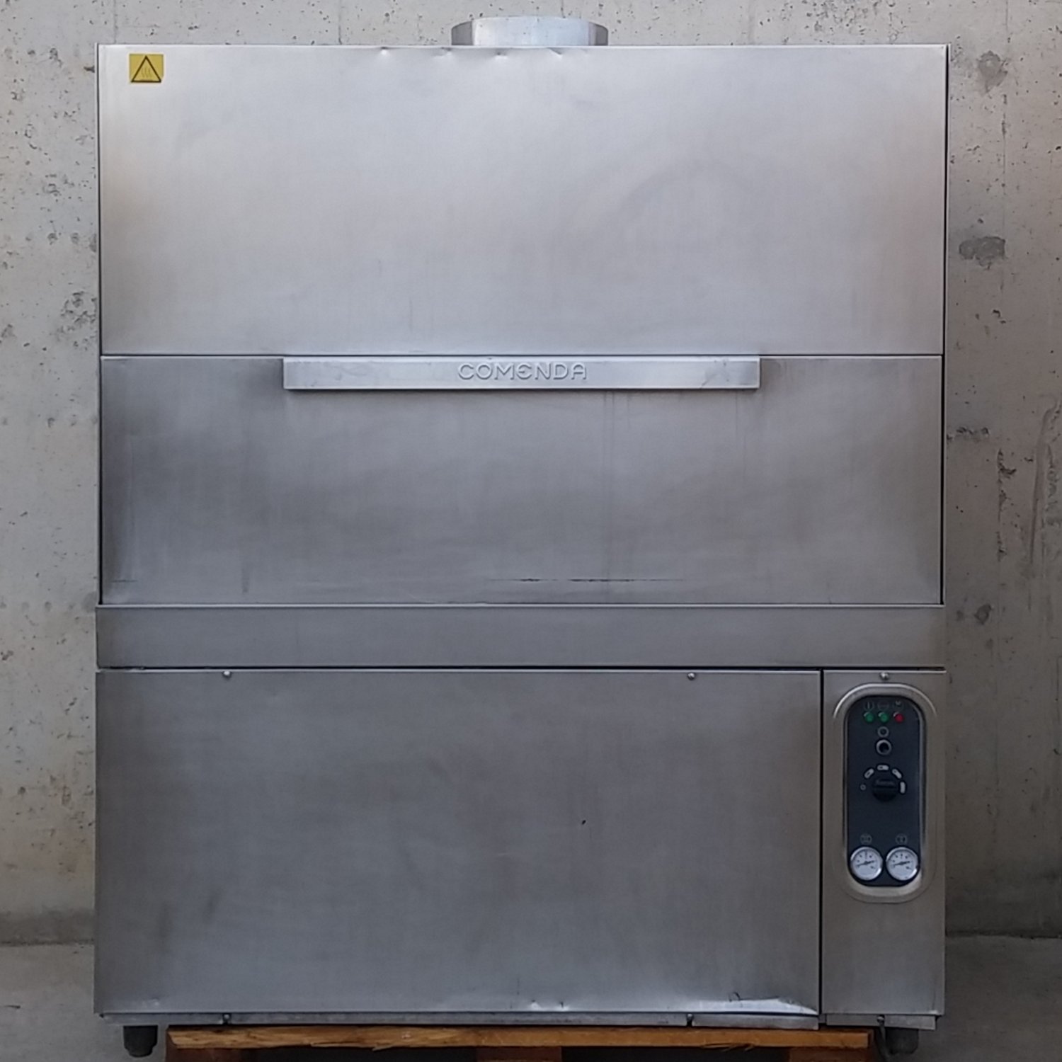 Rentavaixelles industrial COMENDA 144x81x183cm de segona mà a cabauoportunitats.com